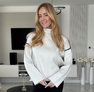 Mave pulóver ecrü – Garbós női kötött pulóver – Innova Fashion – 3. kép